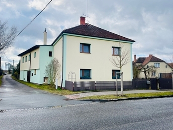 Prodej domu 249 m², Černilov