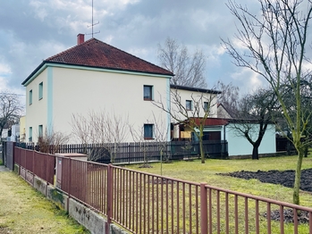Prodej domu 249 m², Černilov