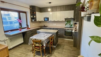 Prodej domu 249 m², Černilov