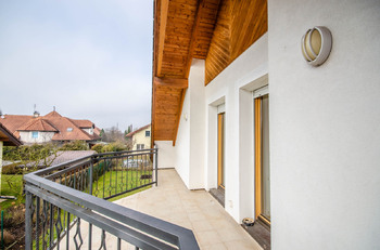 Prodej bytu 6 a více v osobním vlastnictví 240 m², Praha 9 - Újezd nad Lesy