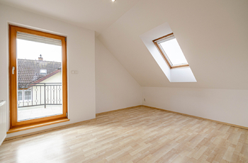 Prodej bytu 6 a více v osobním vlastnictví 240 m², Praha 9 - Újezd nad Lesy