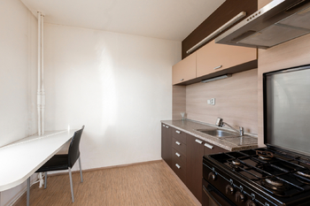 kuchyň - Prodej bytu 2+1 v osobním vlastnictví 60 m², Kladno