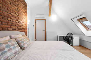 Prodej bytu 3+kk v osobním vlastnictví 95 m², Praha 5 - Smíchov