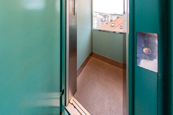 Prodej bytu 3+kk v osobním vlastnictví 95 m², Praha 5 - Smíchov