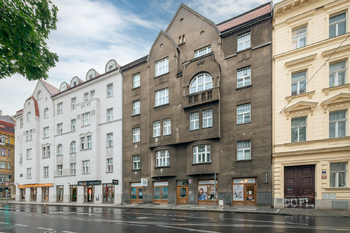 Prodej bytu 3+kk v osobním vlastnictví 95 m², Praha 5 - Smíchov