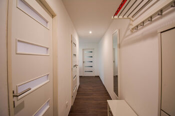 Pronájem bytu 2+1 v družstevním vlastnictví 43 m², Hradec Králové