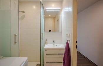 Pronájem bytu 2+1 v družstevním vlastnictví 43 m², Hradec Králové