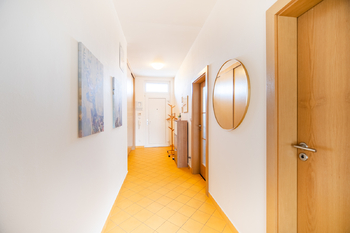 VSTUPNÍ HALA - Pronájem bytu 2+kk v osobním vlastnictví 65 m², Praha 9 - Libeň