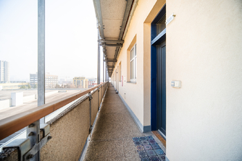 VCHOD DO BYTU - Pronájem bytu 2+kk v osobním vlastnictví 65 m², Praha 9 - Libeň