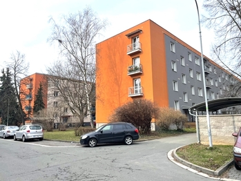 Prodej bytu 1+1 v osobním vlastnictví 33 m², Pardubice