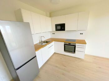 Kuchyně - Pronájem bytu 2+kk v osobním vlastnictví 53 m², Brandýs nad Labem-Stará Boleslav