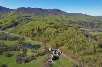penzion a okolí - Prodej ubytovacího zařízení 1070 m², Raspenava