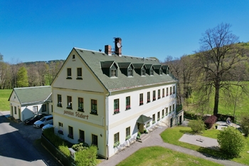 hlavní budova - Prodej ubytovacího zařízení 1070 m², Raspenava