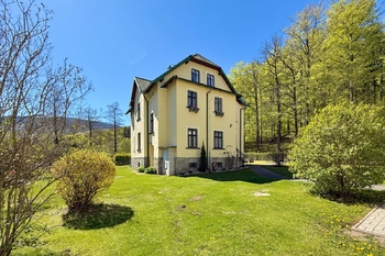 vila - Prodej ubytovacího zařízení 1070 m², Raspenava