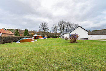 Investice do nemovitosti u Českého Lesa - Prodej domu 308 m², Horšovský Týn