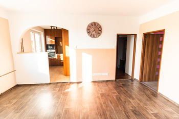 Prodej bytu 3+1 v družstevním vlastnictví 80 m², Dobříš