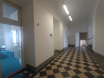 Pronájem kancelářských prostor 41 m², Praha 5 - Smíchov