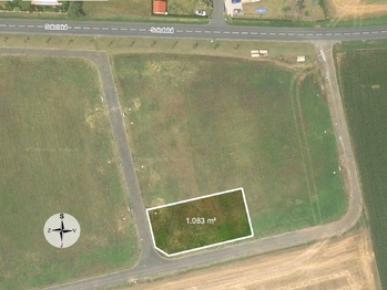 Prodej pozemku 1083 m², Slavětín