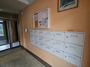 Pronájem bytu 1+kk v družstevním vlastnictví 33 m², Kladno