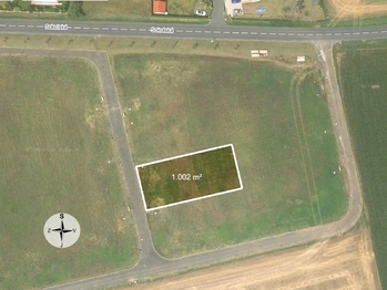 Prodej pozemku 1002 m², Slavětín