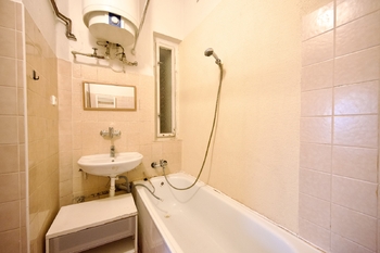 Pronájem bytu 2+kk v osobním vlastnictví 46 m², Praha 8 - Libeň