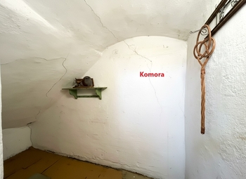 Komora 3 m² - Prodej bytu 4+1 v osobním vlastnictví 118 m², Praha 1 - Malá Strana