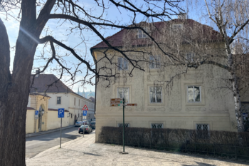 Prodej bytu 4+1 v osobním vlastnictví 118 m², Praha 1 - Malá Strana