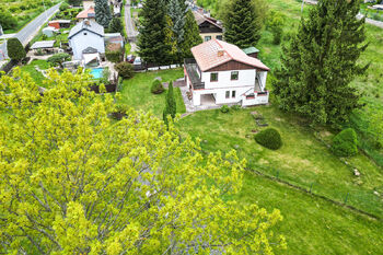 Prodej pozemku 1968 m², Jevany