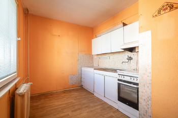 kuchyň - Prodej bytu 3+1 v osobním vlastnictví 63 m², Slaný