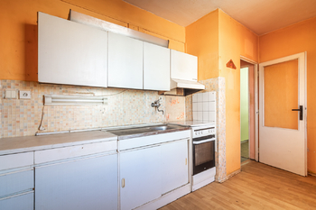 kuchyň - Prodej bytu 3+1 v osobním vlastnictví 63 m², Slaný