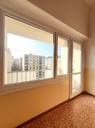 lodžie v mezipatře - Prodej bytu 1+1 v družstevním vlastnictví 37 m², Ústí nad Labem