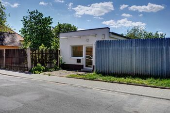 Pronájem obchodních prostor 56 m², Oslavany