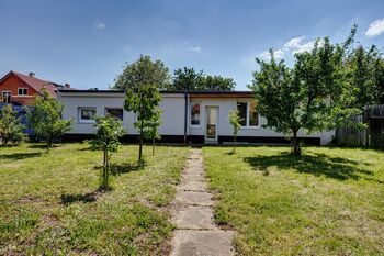 Pronájem obchodních prostor 56 m², Oslavany