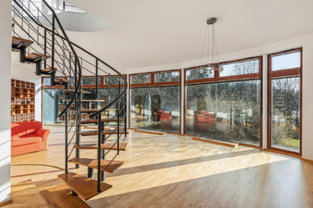 Prodej domu 311 m², Velké Popovice