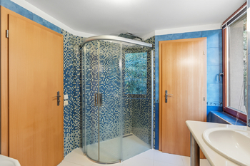 Prodej domu 311 m², Velké Popovice