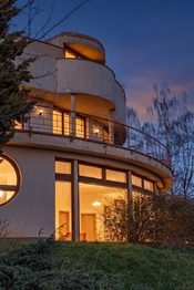 Prodej domu 311 m², Velké Popovice