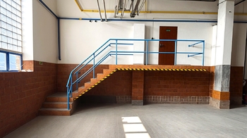 Pronájem obchodních prostor 2000 m², Děčín