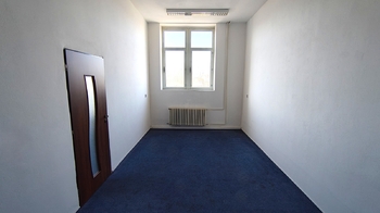 Pronájem obchodních prostor 2000 m², Děčín