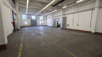 Pronájem obchodních prostor 2000 m², Děčín