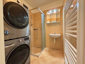Pronájem bytu 3+kk v osobním vlastnictví 76 m², Praha 4 - Záběhlice