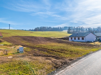 Prodej pozemku 1000 m², Pozdeň