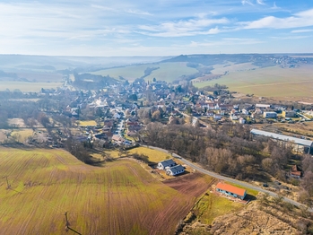 Prodej pozemku 1000 m², Pozdeň