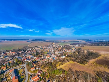 Prodej pozemku 1000 m², Pozdeň