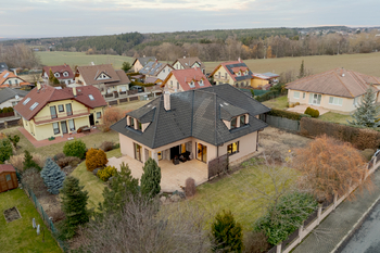 Prodej domu 260 m², Říčany