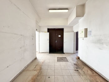 Prodej jiných prostor 1359 m², Trutnov