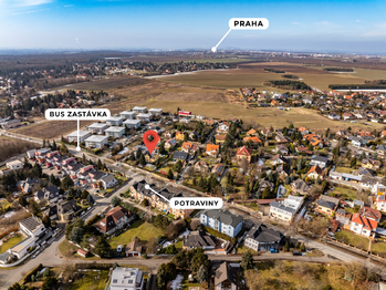 Prodej domu 254 m², Šestajovice