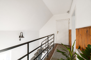 Prodej domu 254 m², Šestajovice