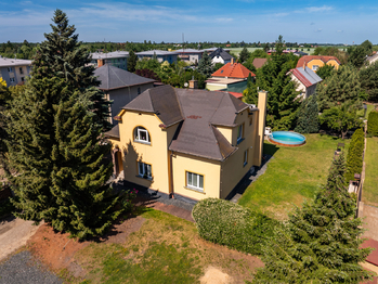 Prodej domu 163 m², Šestajovice