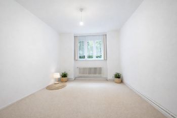 ložnice - Prodej bytu 1+1 v osobním vlastnictví 54 m², Praha 6 - Břevnov