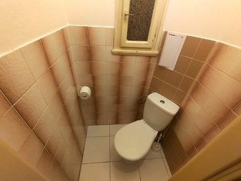 WC - Prodej bytu 1+1 v osobním vlastnictví 54 m², Praha 6 - Břevnov